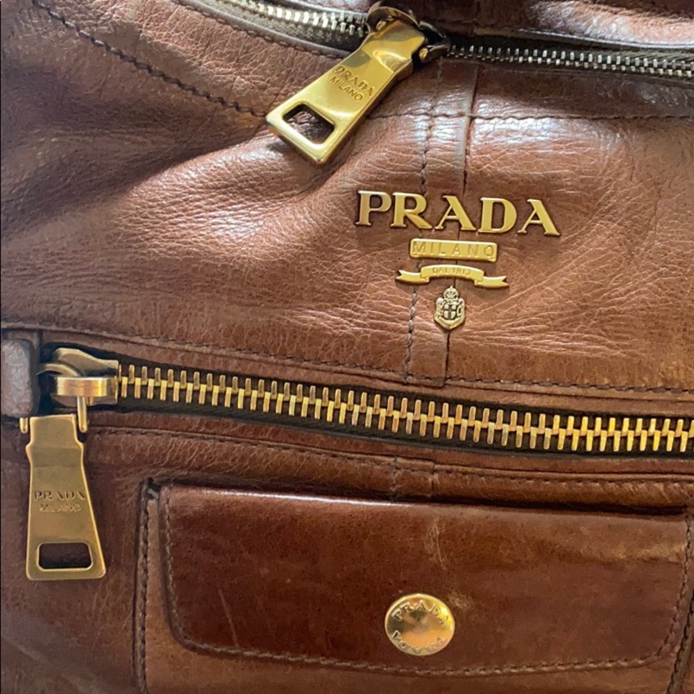 PRADA MILANO SOFT LEATHER HOBO